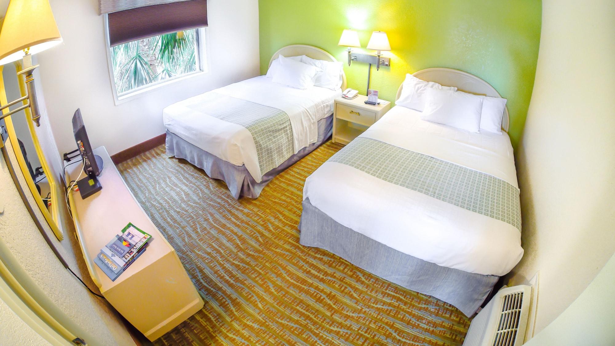 Sandcastle Oceanfront Resort At The Pavilion Myrtle Beach Bagian luar foto