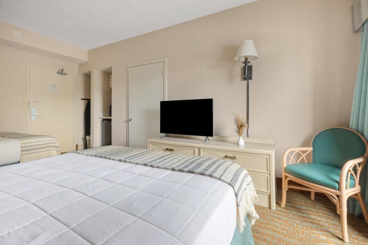 Sandcastle Oceanfront Resort At The Pavilion Myrtle Beach Bagian luar foto