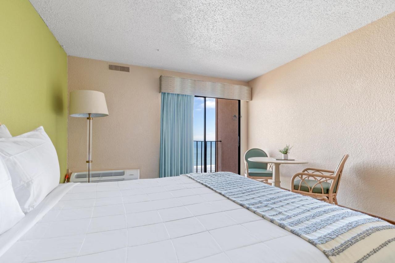 Sandcastle Oceanfront Resort At The Pavilion Myrtle Beach Bagian luar foto