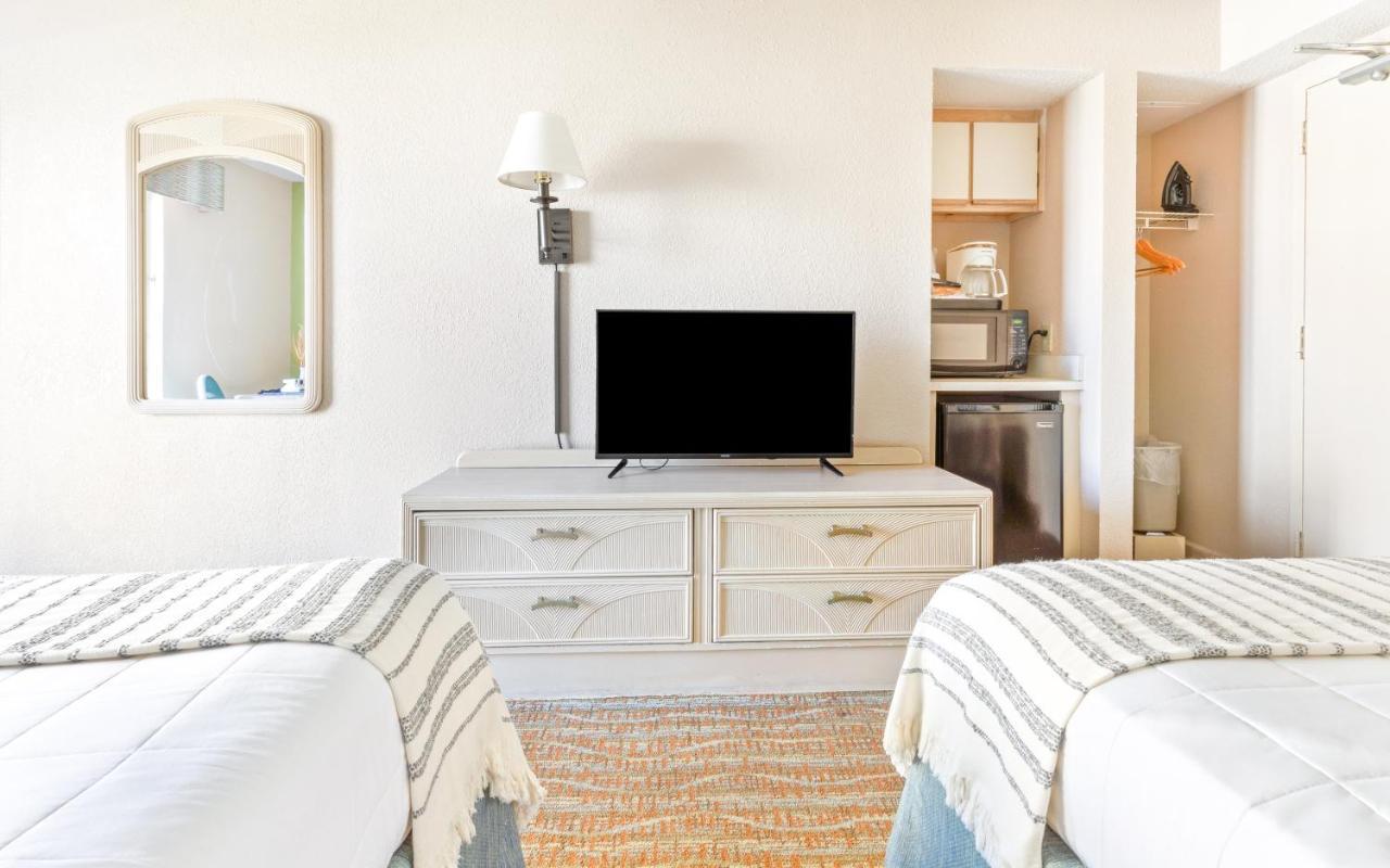 Sandcastle Oceanfront Resort At The Pavilion Myrtle Beach Bagian luar foto