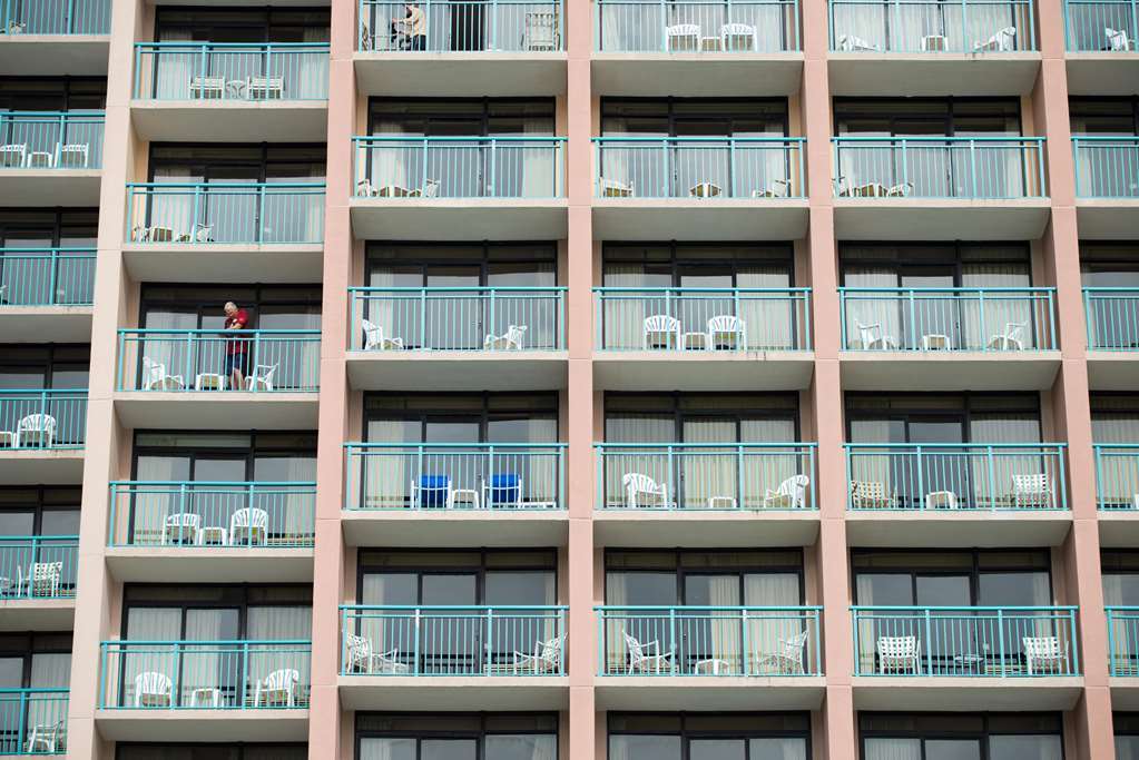 Sandcastle Oceanfront Resort At The Pavilion Myrtle Beach Bagian luar foto